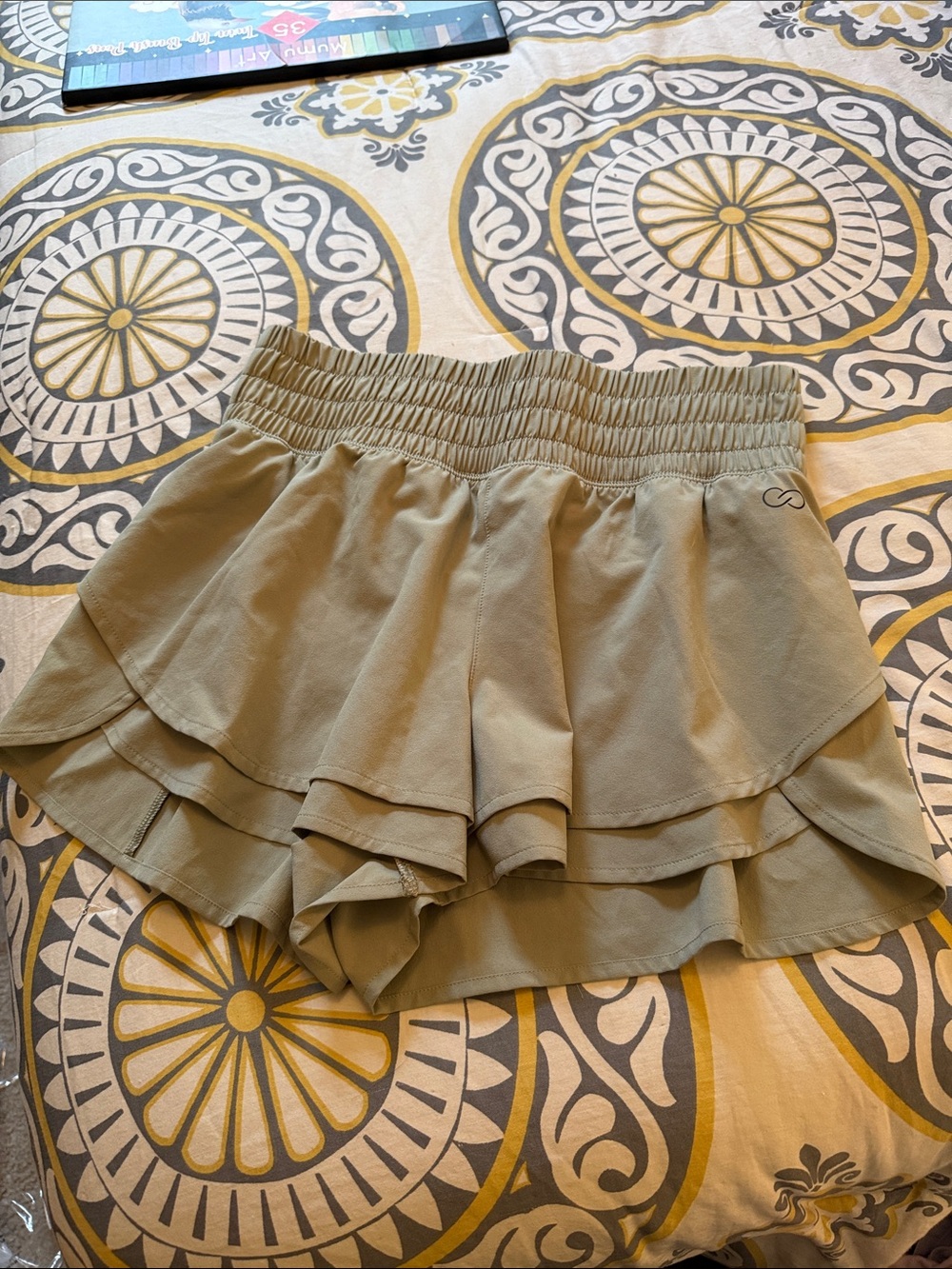 CALIA by Carrie Underwood Olive Green Layered Ruffle Athletic Shorts- NWOT Small